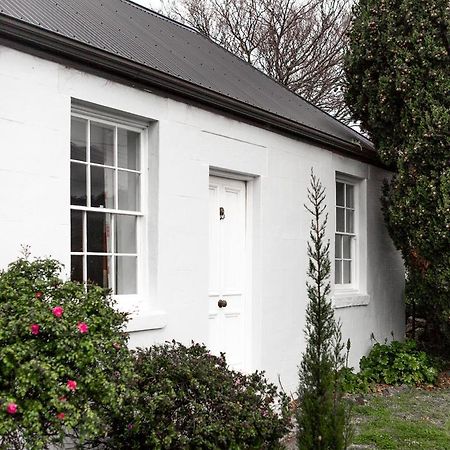 Gaol House Cottages Бичено Екстериор снимка