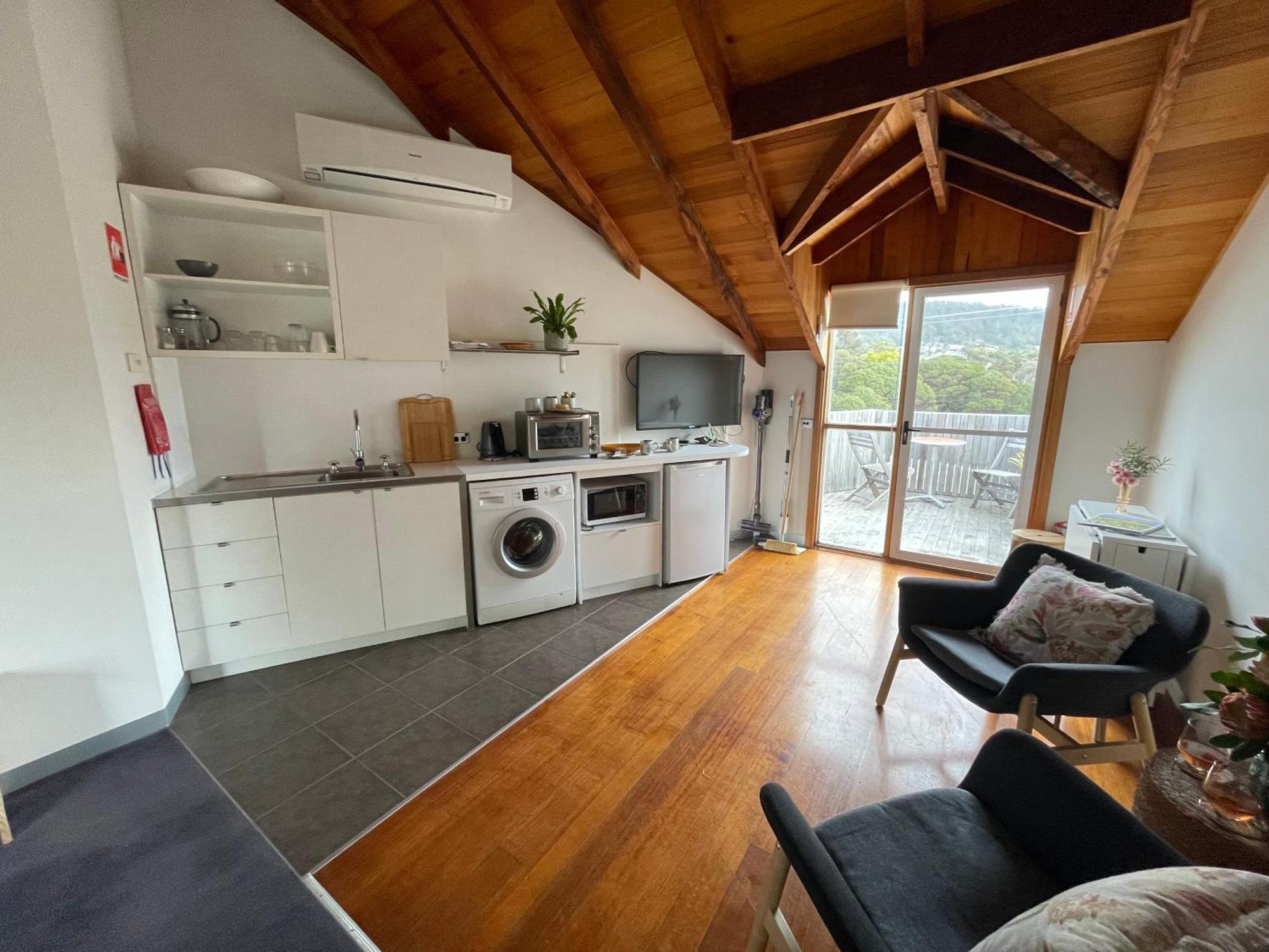 Gaol House Cottages Бичено Екстериор снимка